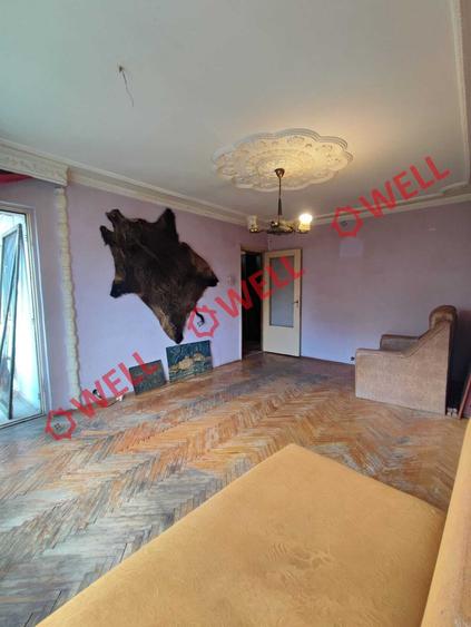 Apartament cu 2 camere în Lenin