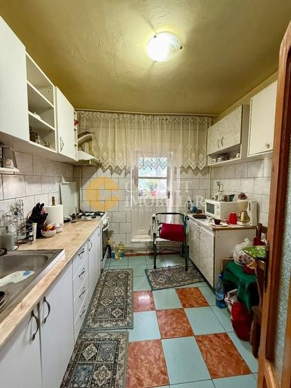 Apartament cu 3 camere decomandat, mobilat în Păcurari