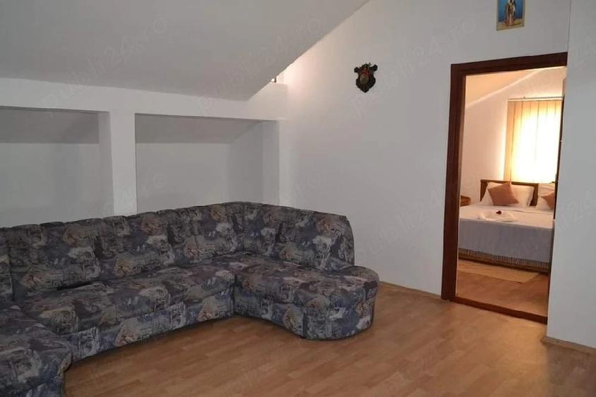 Casă cu 5 camere cu Teren 1000 Mp în Nord