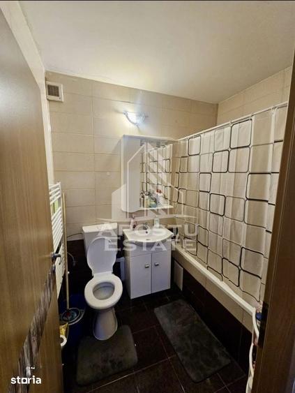 Apartament cu 2 camere decomandat în Soarelui