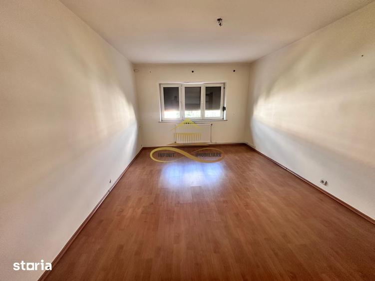 Apartament cu 2 camere decomandat în Mioriței