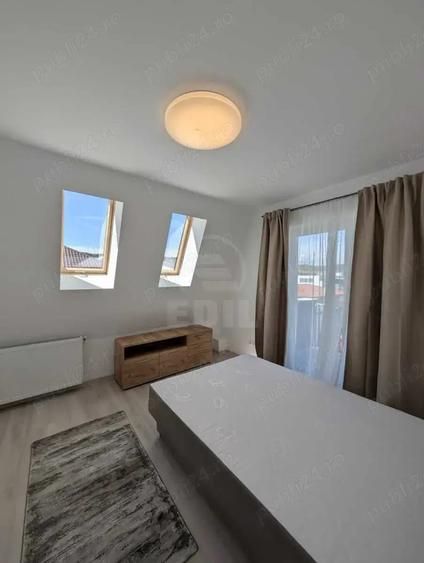 Apartament cu 3 camere semidecomandat în Florești