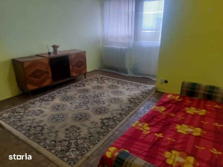 Garsonieră semidecomandată în Brazda lui Novac