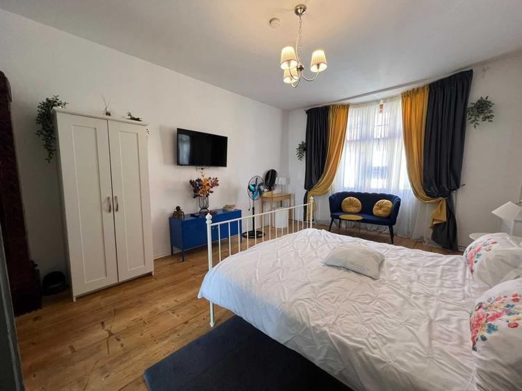 Apartament cu 2 camere decomandat în Central