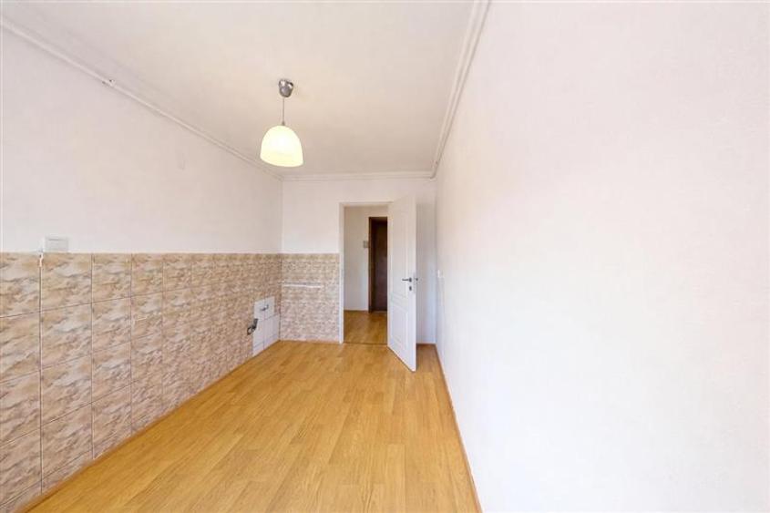 Apartament cu 2 camere decomandat în Scriitorilor