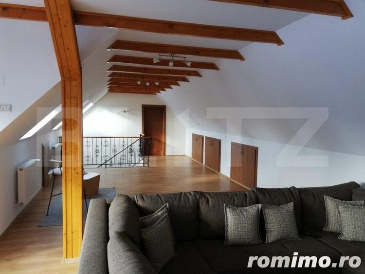 Casă cu 8 camere cu Teren 1545 Mp în Central