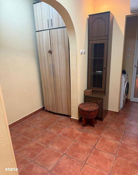 Apartament cu 2 camere, mobilat în Central