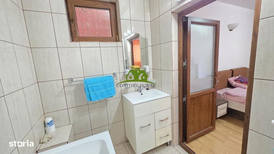 Spațiu comercial, de 120 mp, în Central