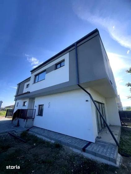 Casă cu 4 camere cu Teren 350 Mp în Feleacu
