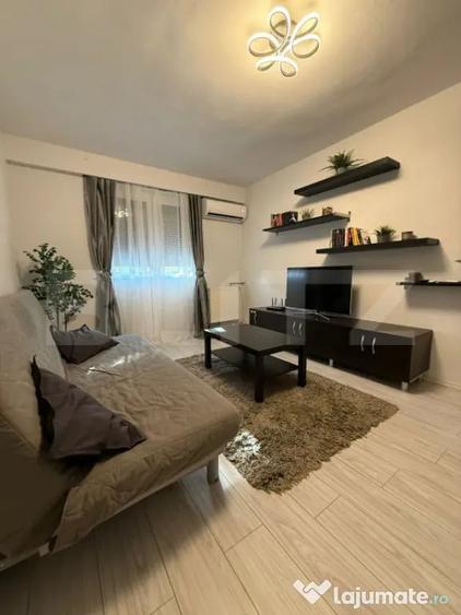 Apartament cu 2 camere semidecomandat în Democrației