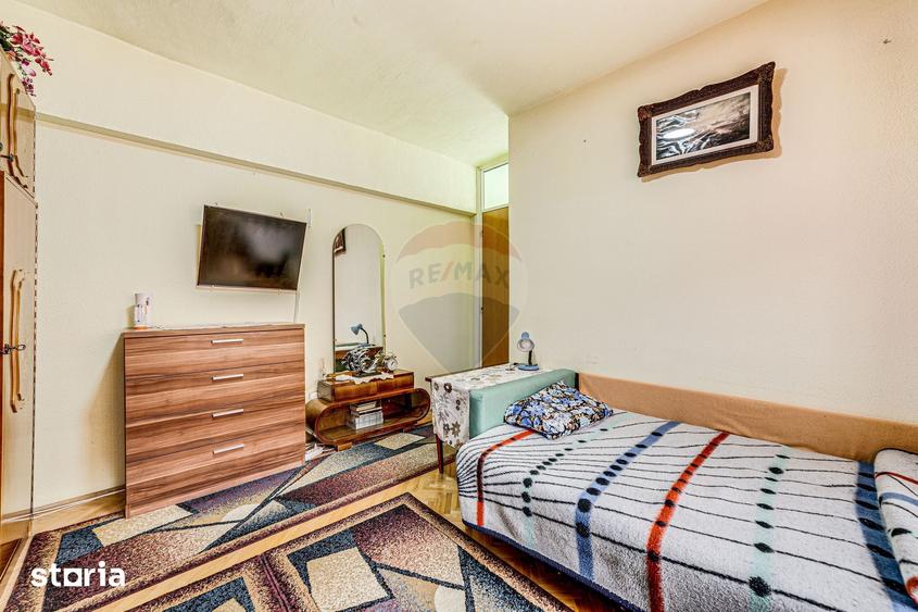 Apartament cu 2 camere in zona 300 Micalaca - 3