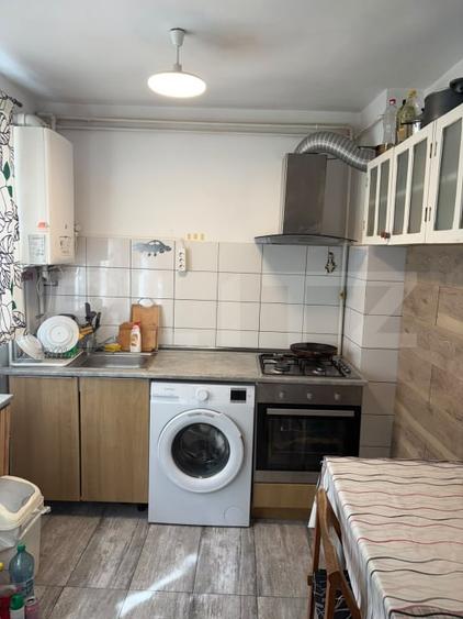 Apartament cu 2 camere semidecomandat, mobilat în Mănăștur