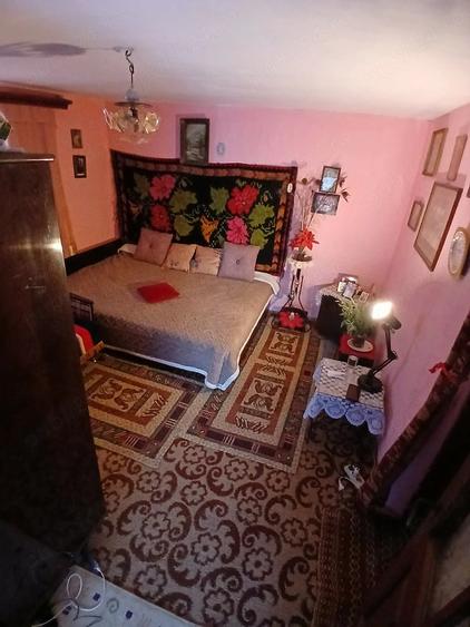 Casă cu 1 camere cu Teren 1200 Mp în Vânători