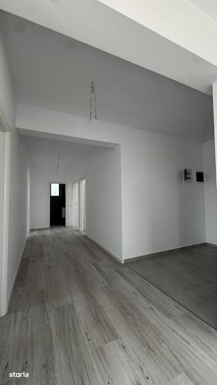 Casă cu 4 camere cu Teren 510 Mp în Balotești