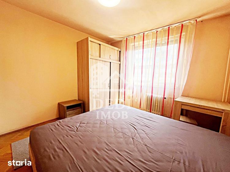 Apartament cu 3 camere decomandat în Central