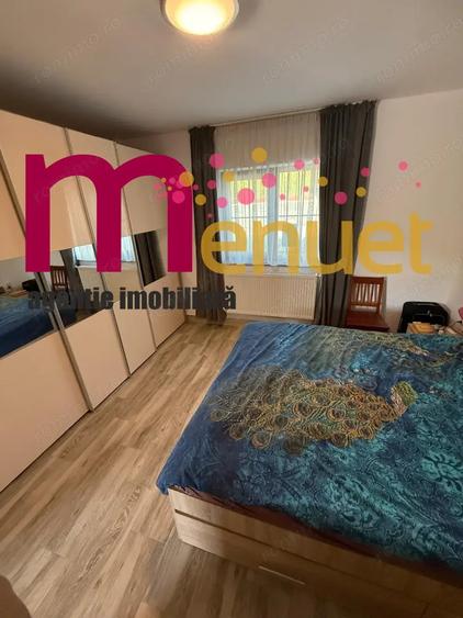 Casă cu 6 camere cu Teren 2000 Mp în Malcoci
