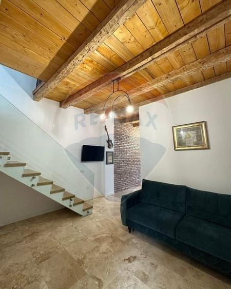 Casă individuală cu 4 camere cu Teren 173 Mp în Semicentral