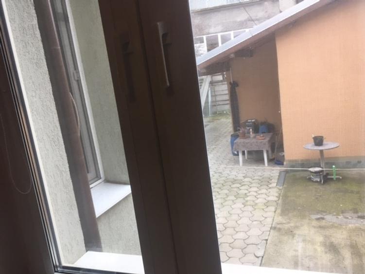 Casă individuală cu 3 camere cu Canalizare în Calea Călărașilor