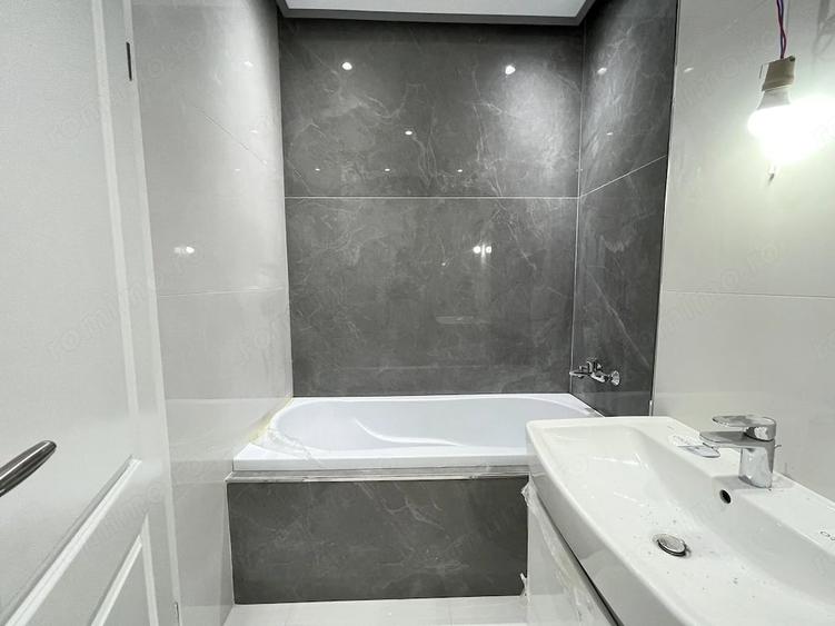 Apartament cu 3 camere decomandat în Torontalului