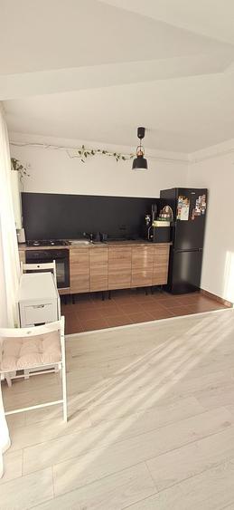 Apartament cu 2 camere semidecomandat în Baciu
