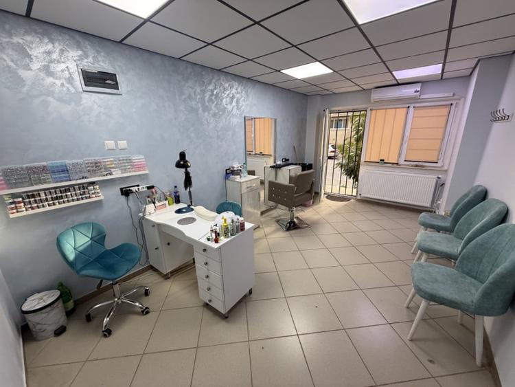 Spațiu comercial, de 30 mp, în Păcii