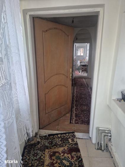 Casă cu 3 camere cu Teren 193 Mp în Străulești
