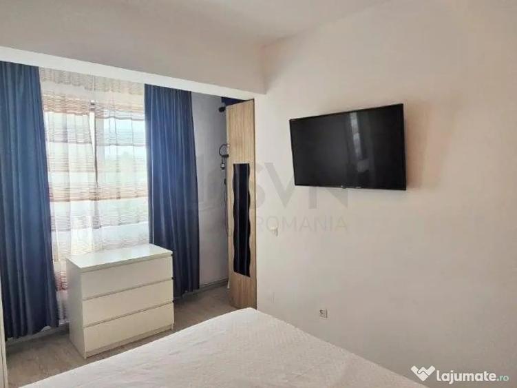 Apartament cu 3 camere decomandat în Jiului