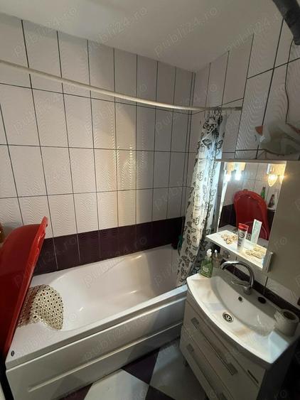 Apartament cu 2 camere semidecomandat în Ultracentral