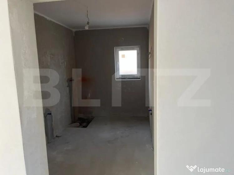 Casă cu 4 camere cu Teren 520 Mp în Sântandrei
