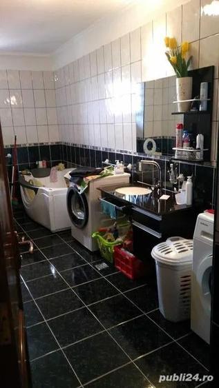 Apartament cu 3 camere decomandat în Fundeni