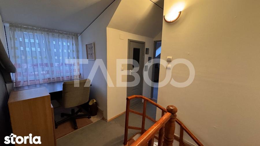 Apartament cu 3 camere semidecomandat, mobilat în Mihai Viteazul