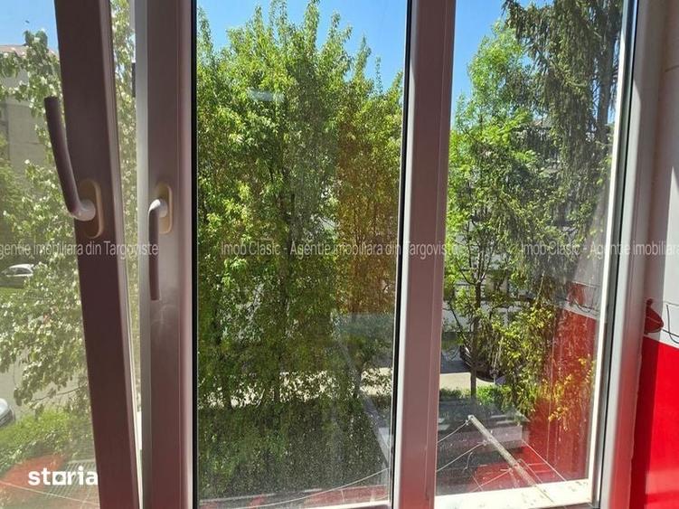 Apartament cu 3 camere decomandat în Micro 3