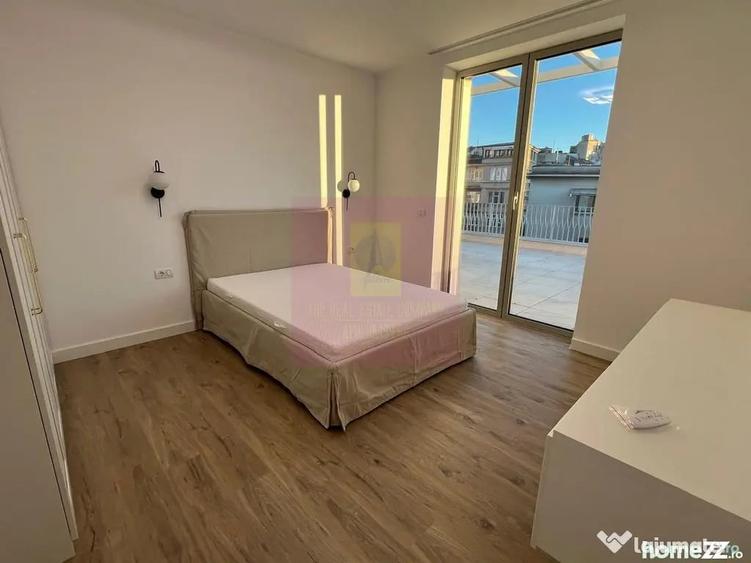 Apartament cu 4 camere decomandat în Grădina Icoanei