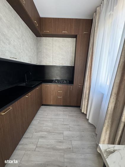 Casă cu 4 camere cu Teren 350 Mp în Central