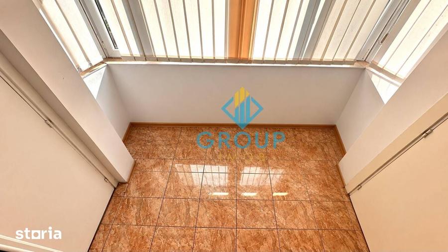 Apartament cu 3 camere decomandat în Șerbănești