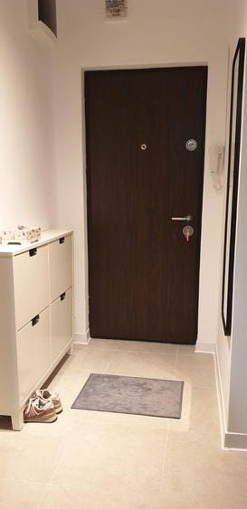 Apartament cu 2 camere decomandat în Berceni