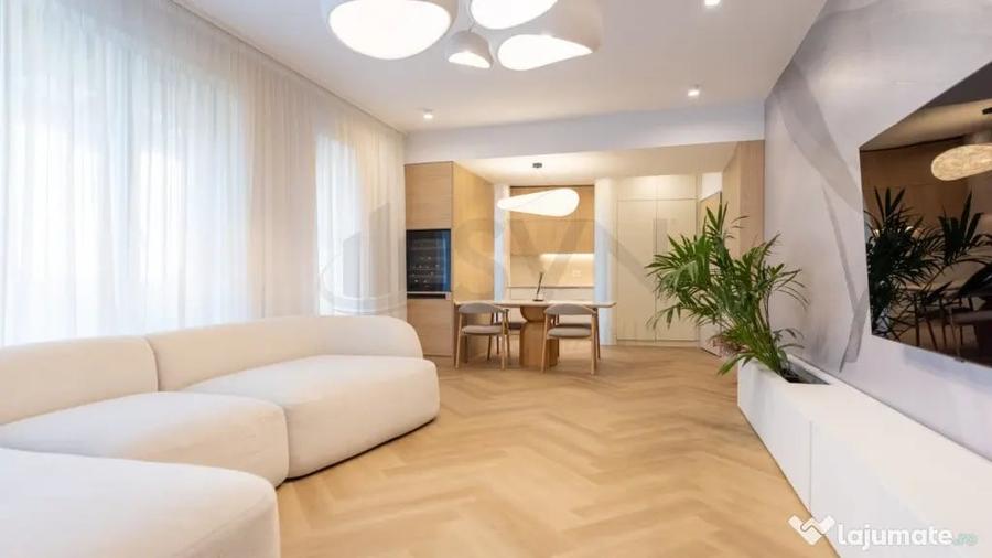 Apartament cu 3 camere decomandat în Nord