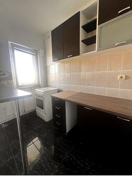 Garsonieră decomandată în Preajba Mare