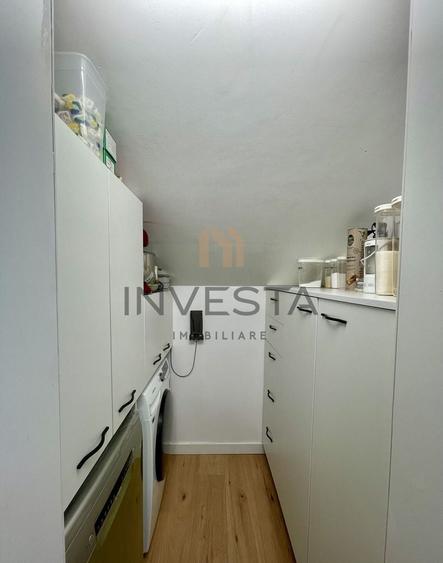 Apartament cu 4 camere semidecomandat, mobilat în Bună Ziua