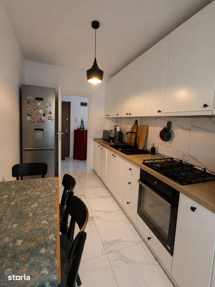 Apartament cu 3 camere în Dobroești