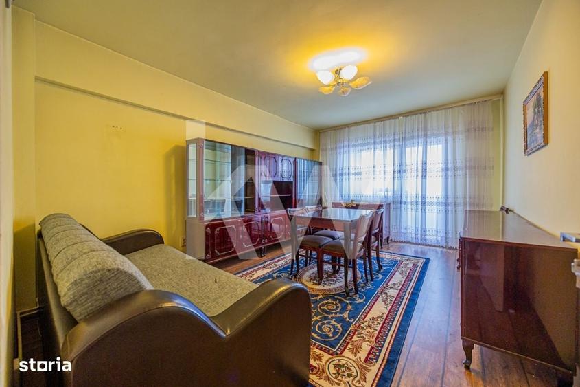 Apartament cu 2 camere decomandat în Tractorul