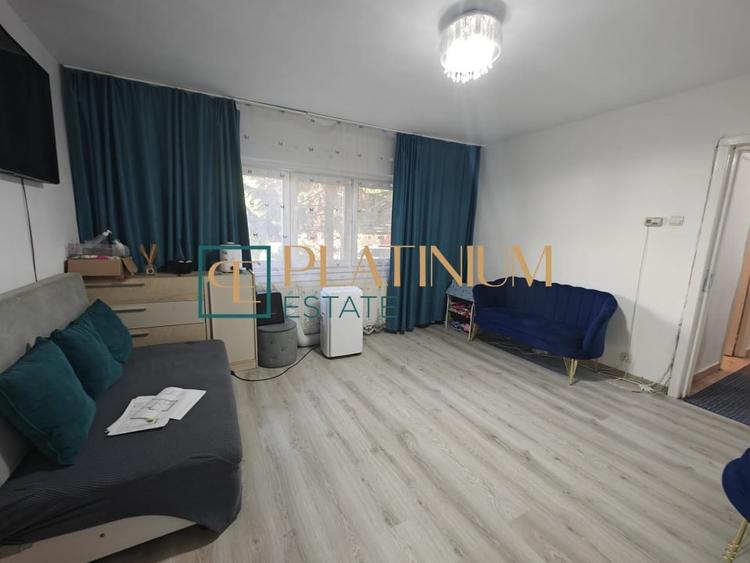Apartament cu 2 camere semidecomandat, mobilat în Aradului