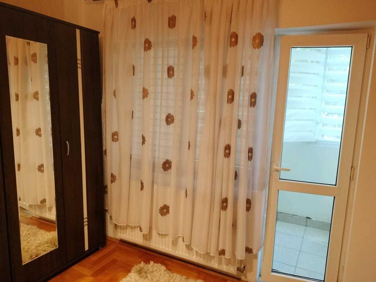 Apartament cu 3 camere decomandat în Mărăști