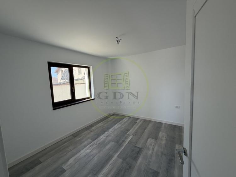 Casă individuală cu 5 camere cu Teren 246 Mp în Preajba
