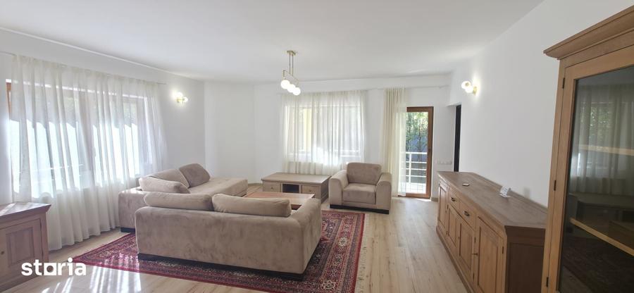 Apartament cu 3 camere în Zorilor
