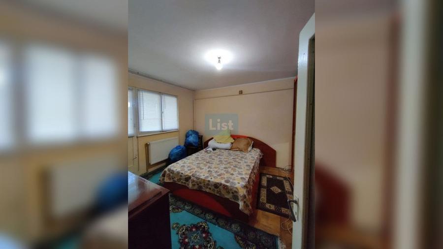 Apartament cu 3 camere decomandat în Siderurgiștilor