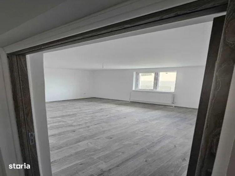 Casă cu 4 camere cu Teren 400 Mp în Șag