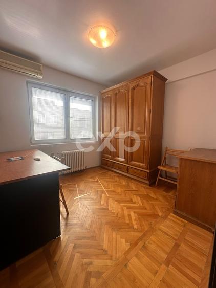 Apartament cu 3 camere semidecomandat, mobilat în Cișmigiu
