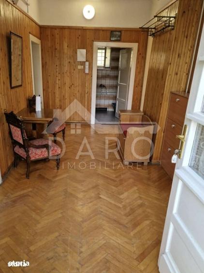Casa ultracentrala, singur in curte Targu Mure? 2 Apartamente - 8