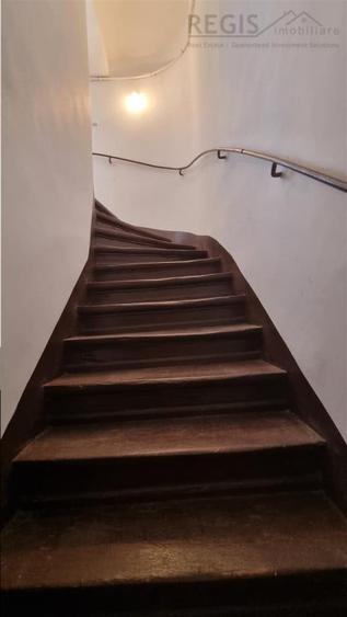 Apartament cu 2 camere semidecomandat în Centrul Istoric